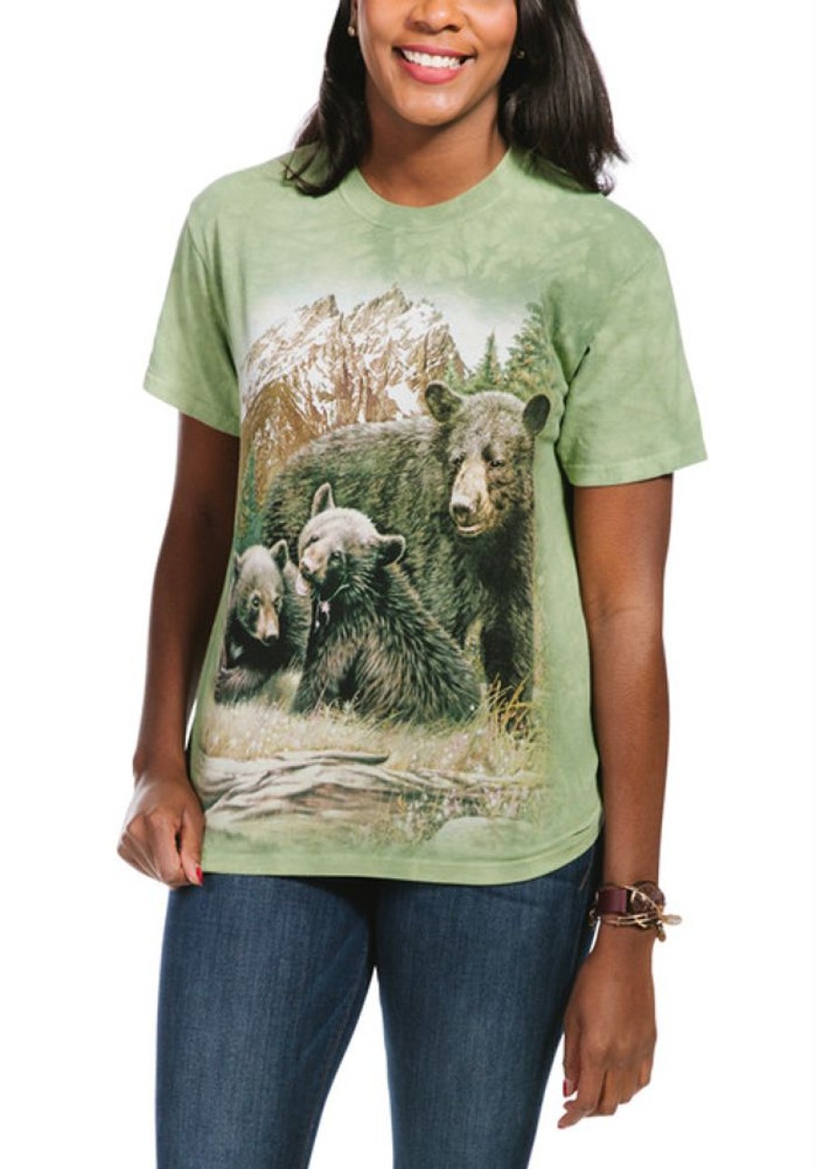 T-Shirts The Mountain | Black Bear Family Classic Cotton T-Shirt