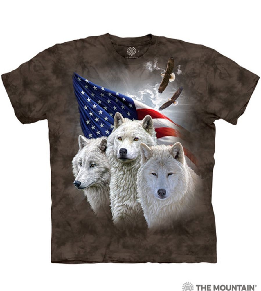 T-Shirts The Mountain | Patriotic Wolves Classic Cotton T-Shirt