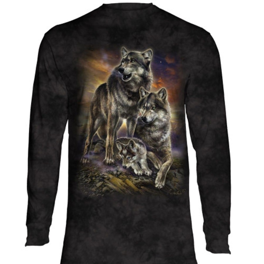 T-Shirts The Mountain | Wolf Family Sunrise Classic Long-Sleeve T-Shirt